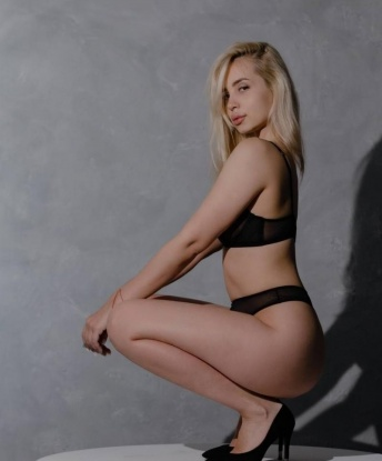 Алла, 29